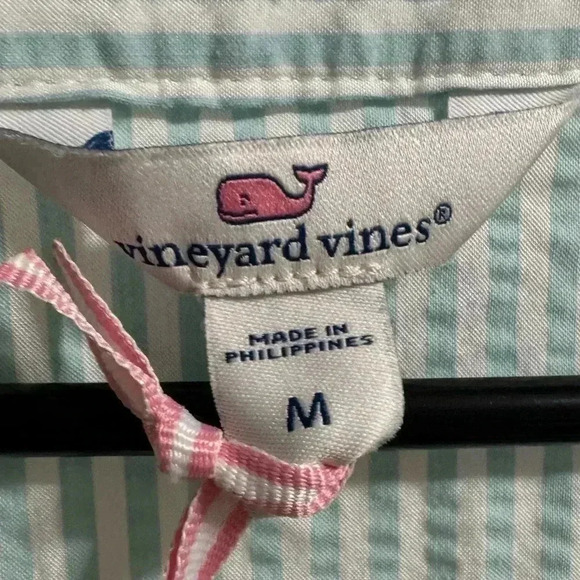 Vineyard Vines Seersucker Romper Size Medium - Picture 5 of 7